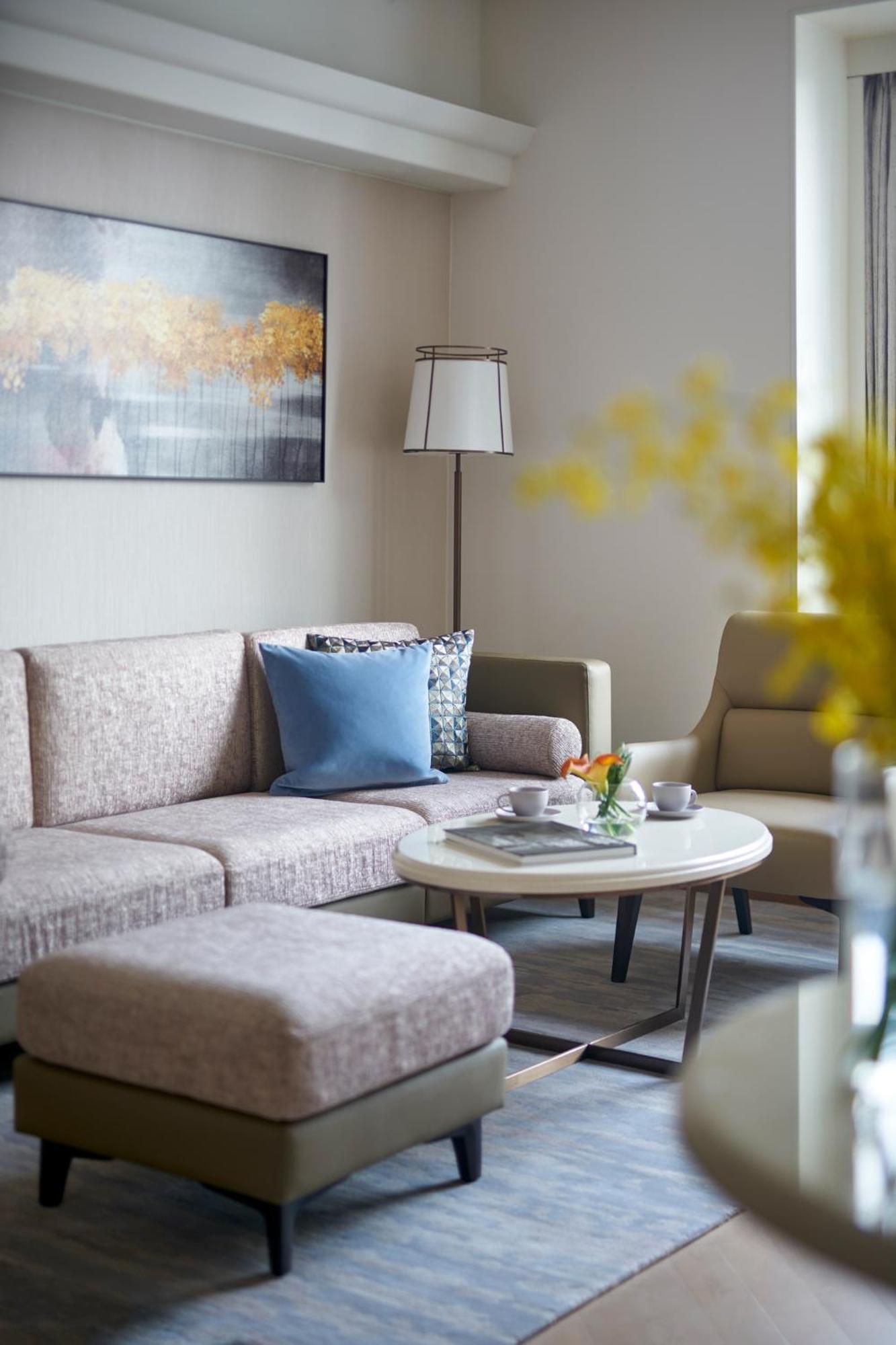 โรงแรม Hopewell 5*